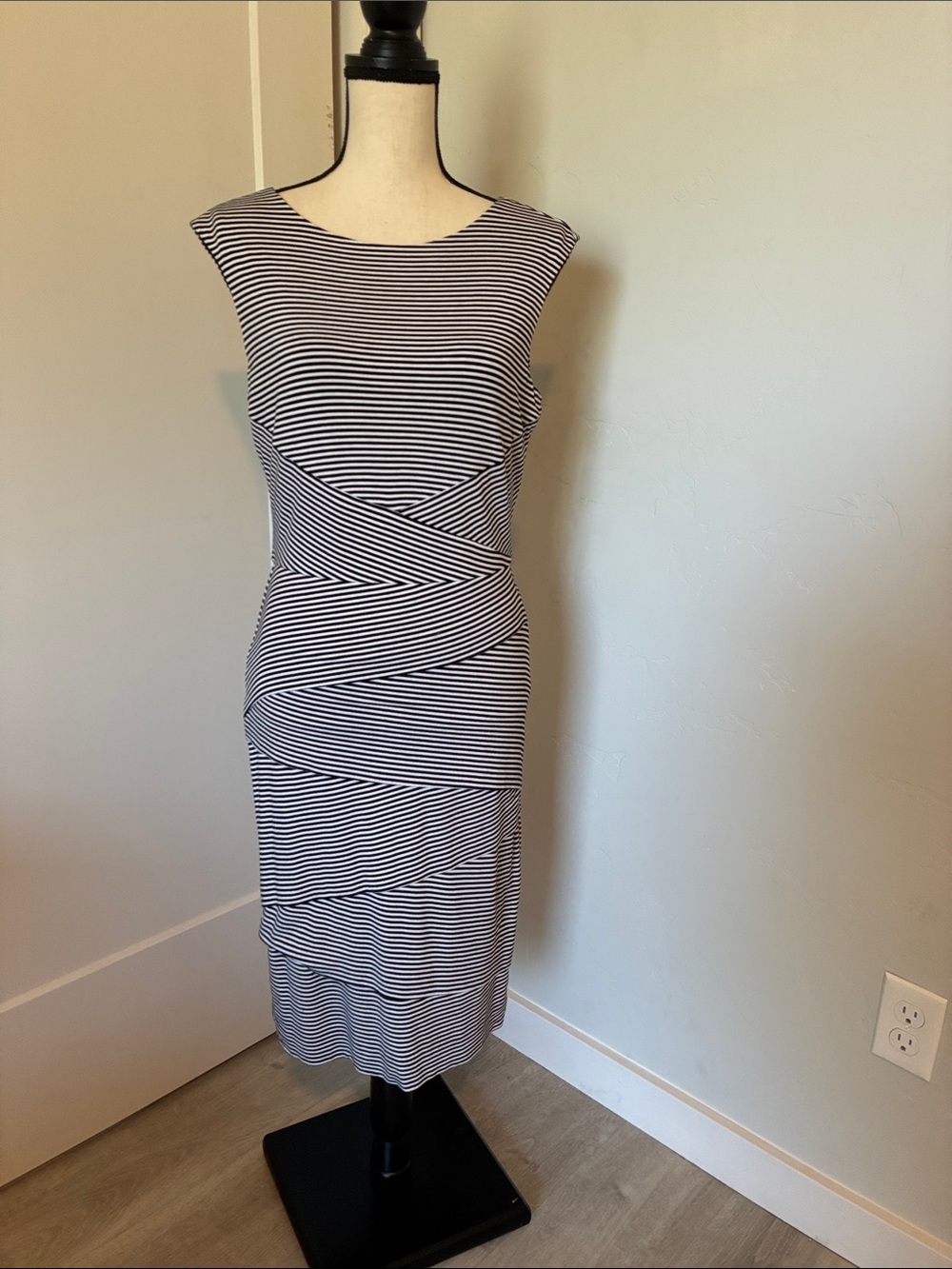 White House Black Market Black & White Striped Sheath Dress